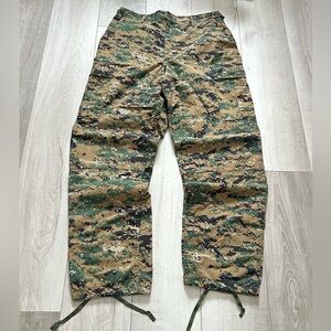 Propper Digital Camo Cargo Pants Size 33